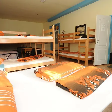 Jedro Hostel Bělehrad